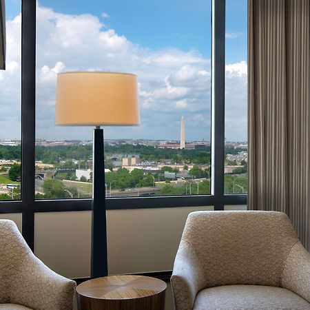 Doubletree By Hilton Washington Dc - Crystal City Арлінгтон Екстер'єр фото