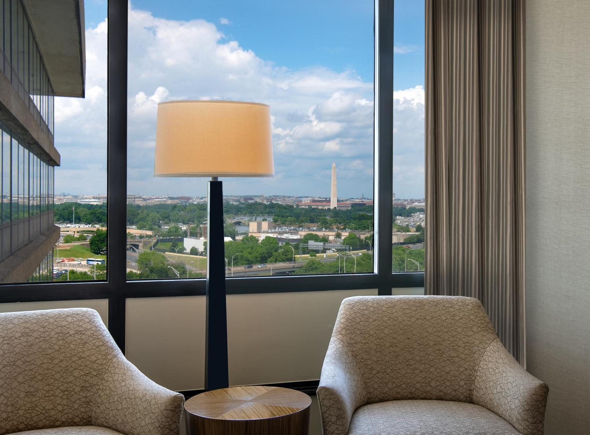 Doubletree By Hilton Washington Dc - Crystal City Арлінгтон Екстер'єр фото