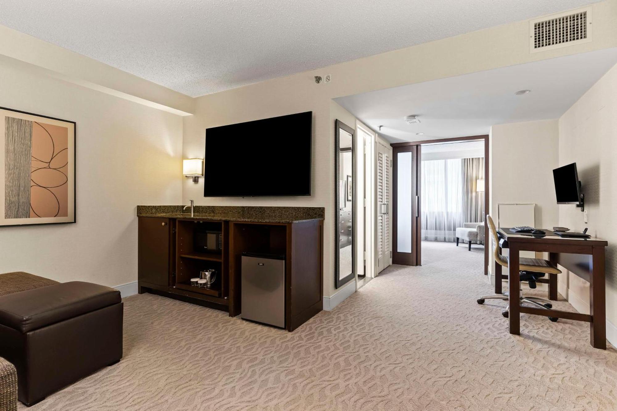 Doubletree By Hilton Washington Dc - Crystal City Арлінгтон Екстер'єр фото